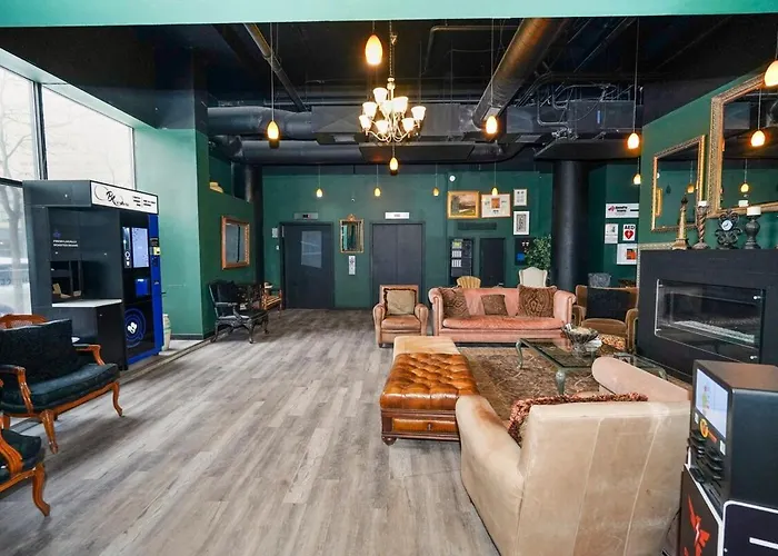 Apartment South Loop 2br Retreat With Skyline View And Optional Parking For 8 Guests Near Mccormick Place And Soldier Field Chicago