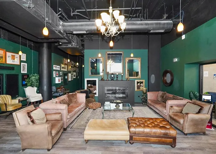 Apartment South Loop 2br Retreat With Skyline View And Optional Parking For 8 Guests Near Mccormick Place And Soldier Field Chicago